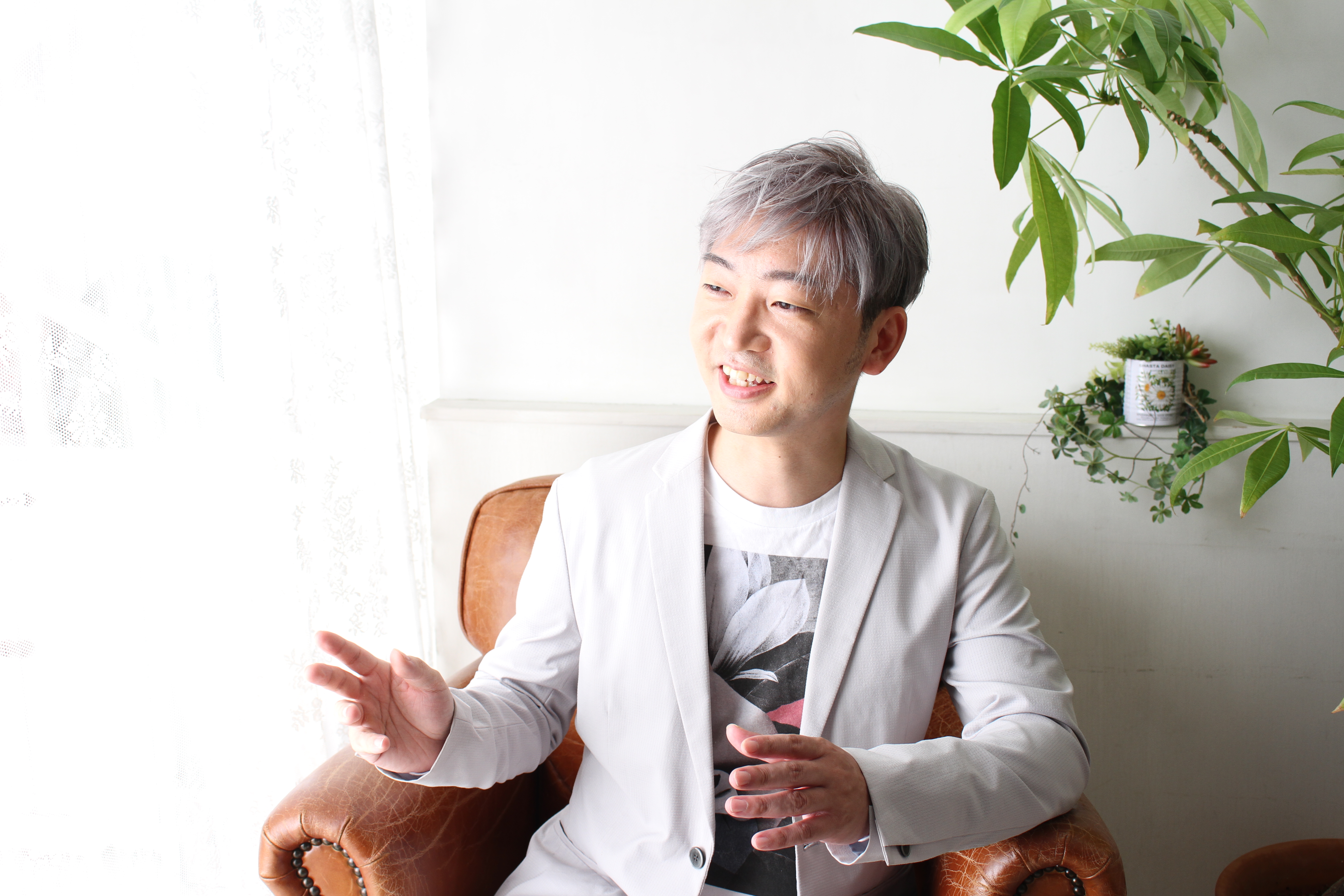中許 寛之